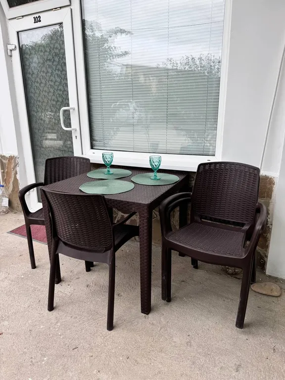 Квартира Квартира Уютный номер у моря для семьи — Любимовка