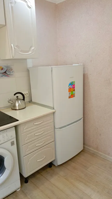 Уютная однокомнатная квартира с видом на горы в 15 минутах от моря — аренда посуточно в Алушта