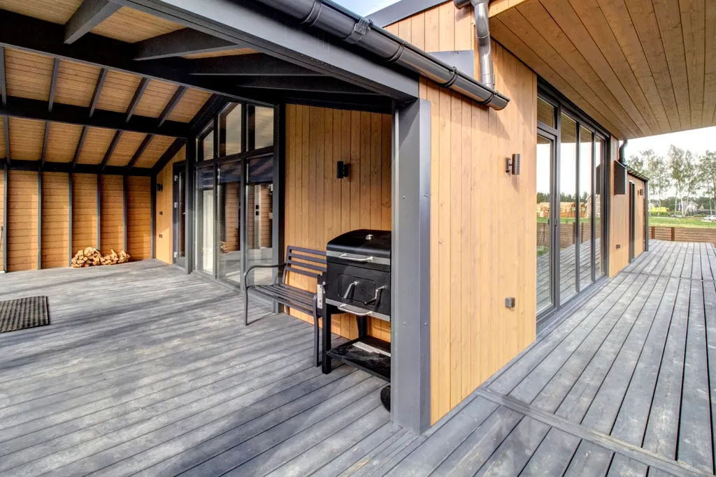 Дoм с видом на лec