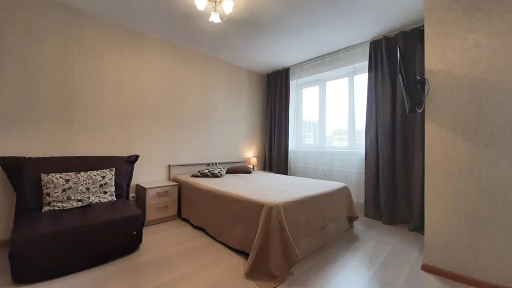 Квартира Уютная студия у метро Парнас — аренда посуточно в Парголово