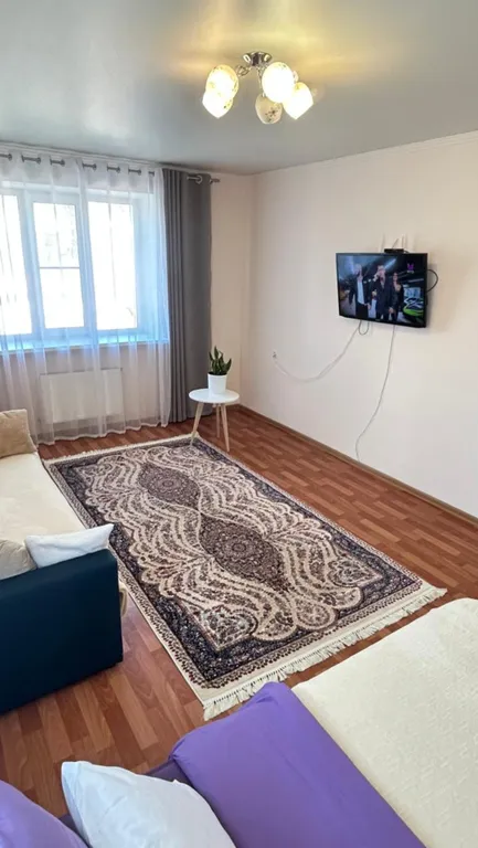 Большая 2-х комнатная квартира в самом центре города