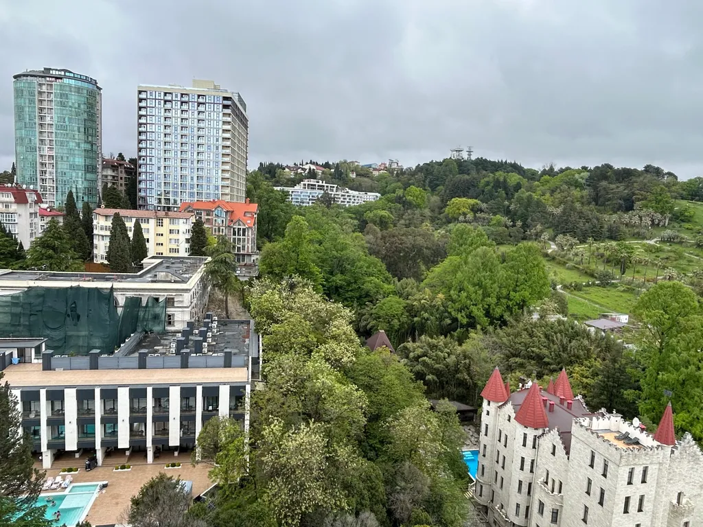 Квартира у Дендрария - море 7 мин.