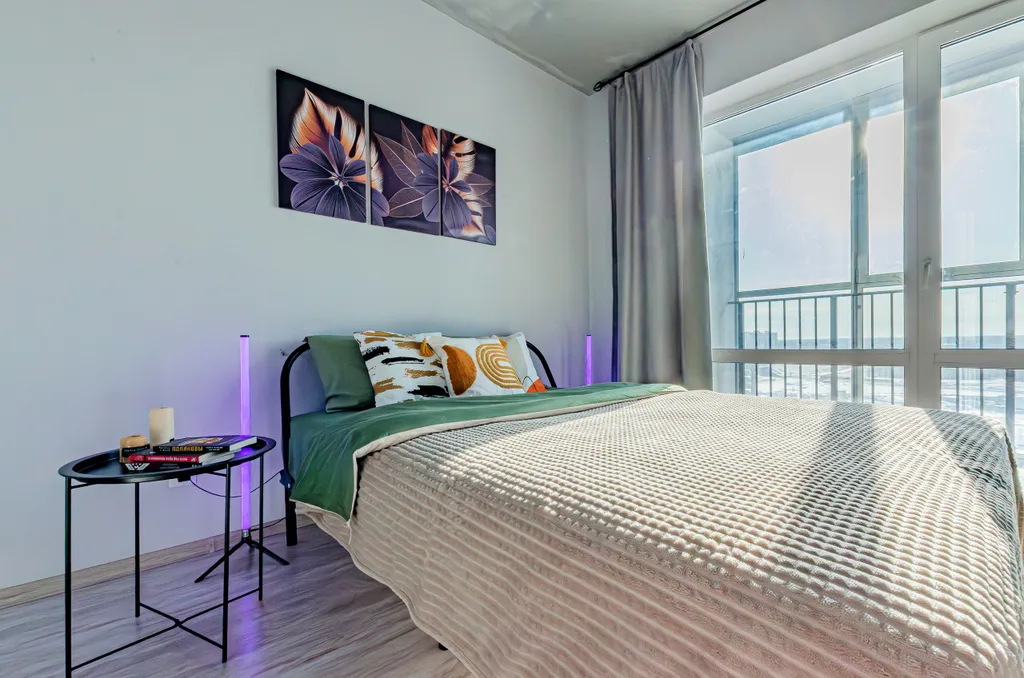 Уютная студия на Теплых встреч