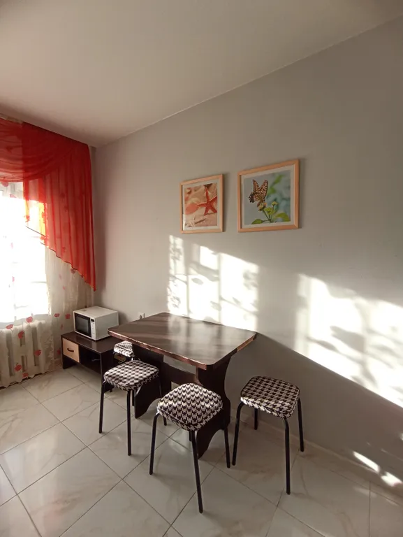 Уютная 1-комнатная квартира у Республиканской главной больницы Якутска