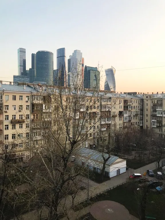 Квартира 3-комнатная Квартира — Москва