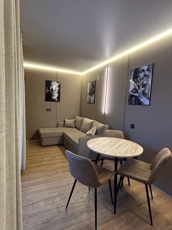 Коттедж Стильный дом из морского контейнера — аренда посуточно в Петергоф