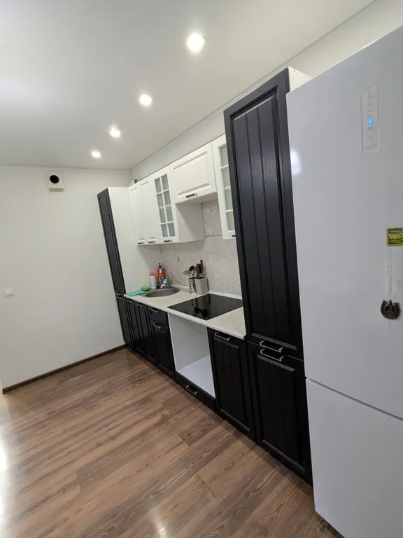 Уютная однокомнатна квартира, шикарный вид из окна