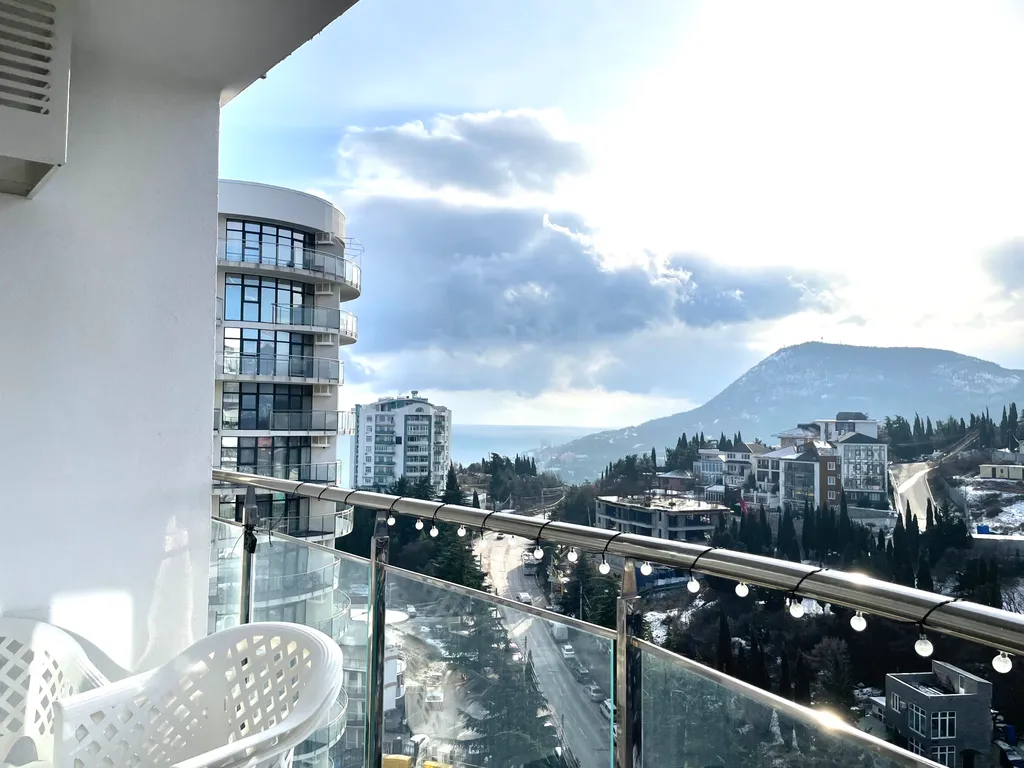 Апартамент с видом на горы