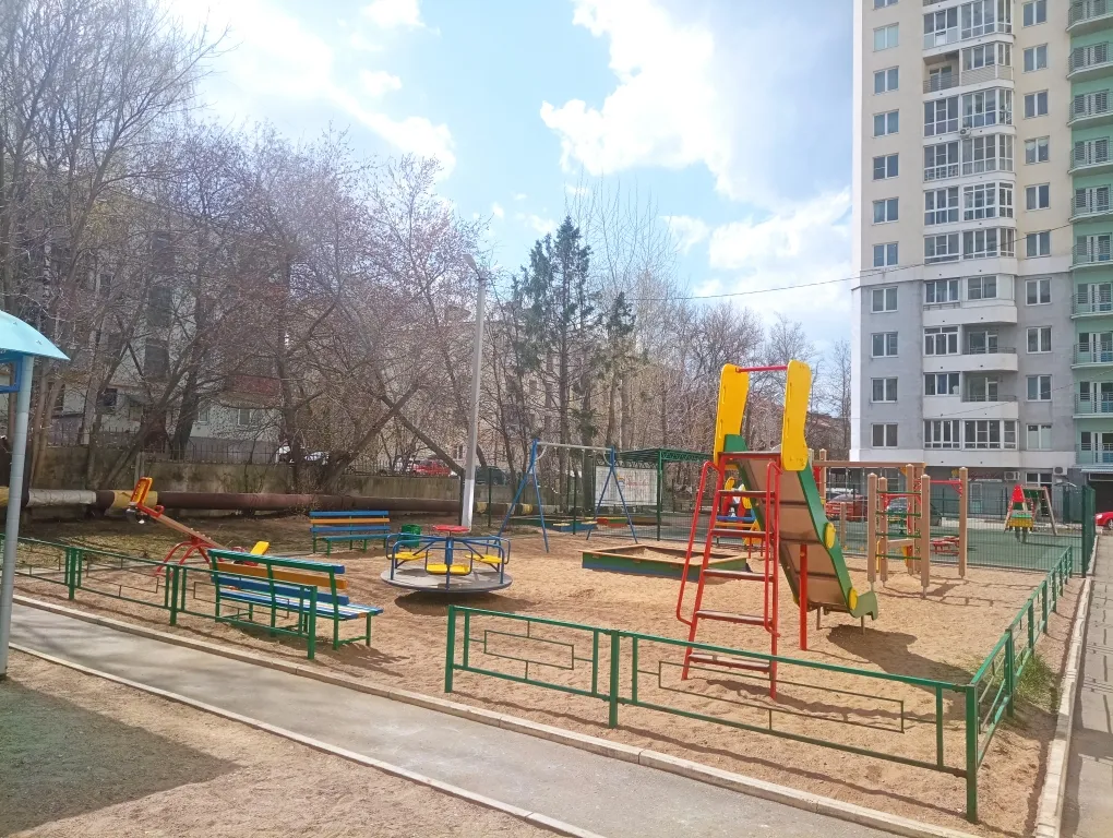 Квартира большая у ТЦ "Крейсер", 33 квартиры