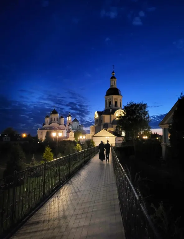 Уютная новая квартира в 7 минутах от монастыря