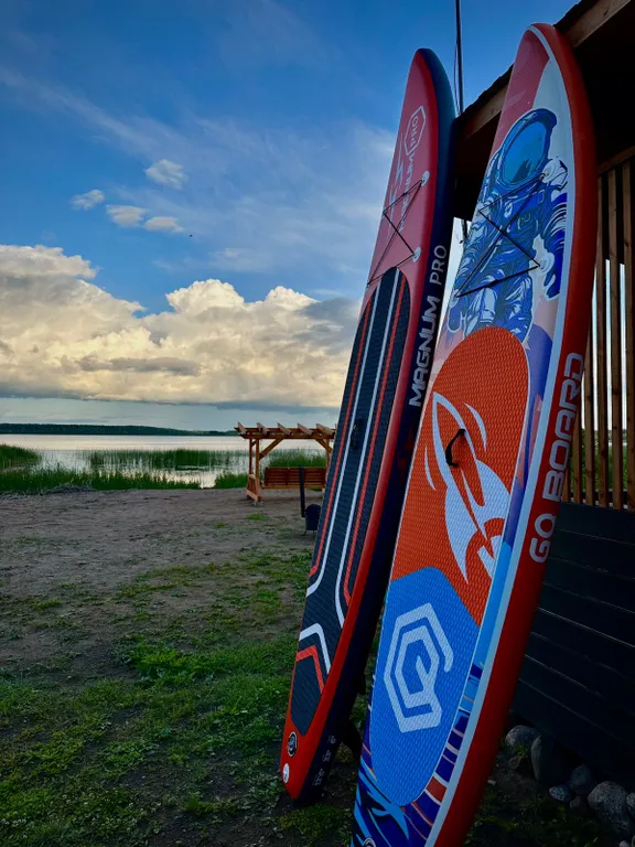 Коттедж на берегу озера