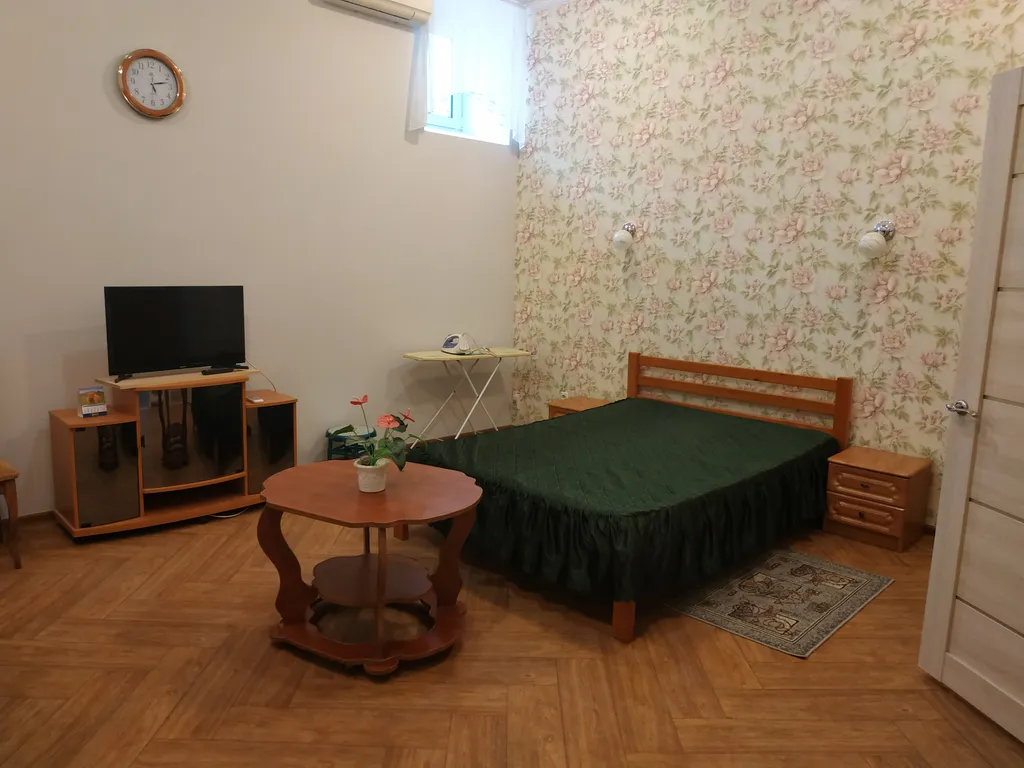 1-комнатная Квартира — аренда посуточно в Ялта