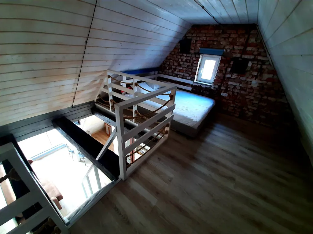 Двухуровневая квартира-студио с видом на море