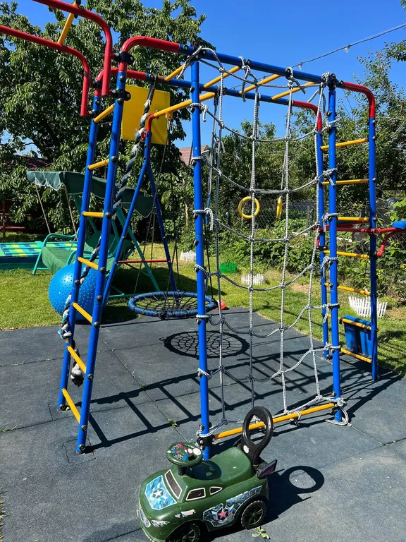 Семейный, шестиместный номер.