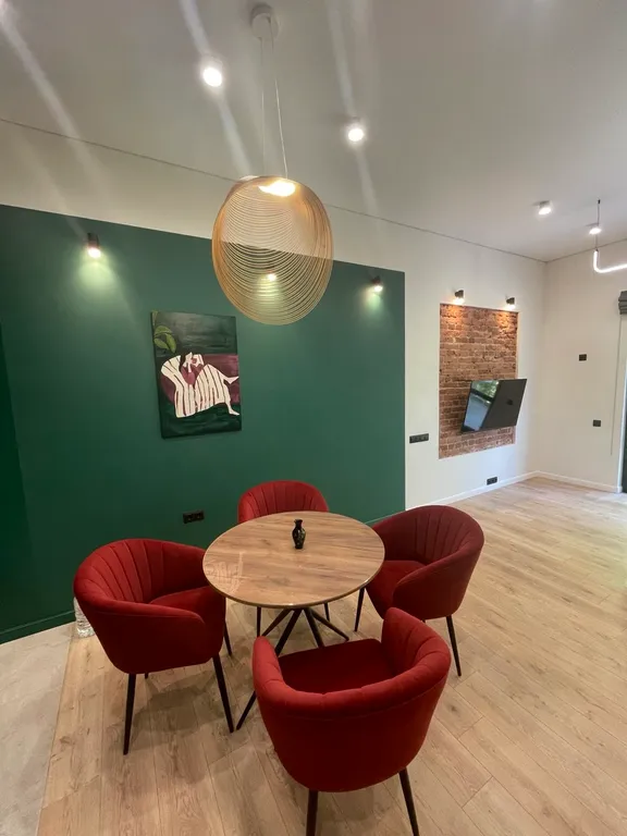 Квартира Уютная студия в центре города С балконом в 2 минутах от моря — аренда посуточно в Гагра