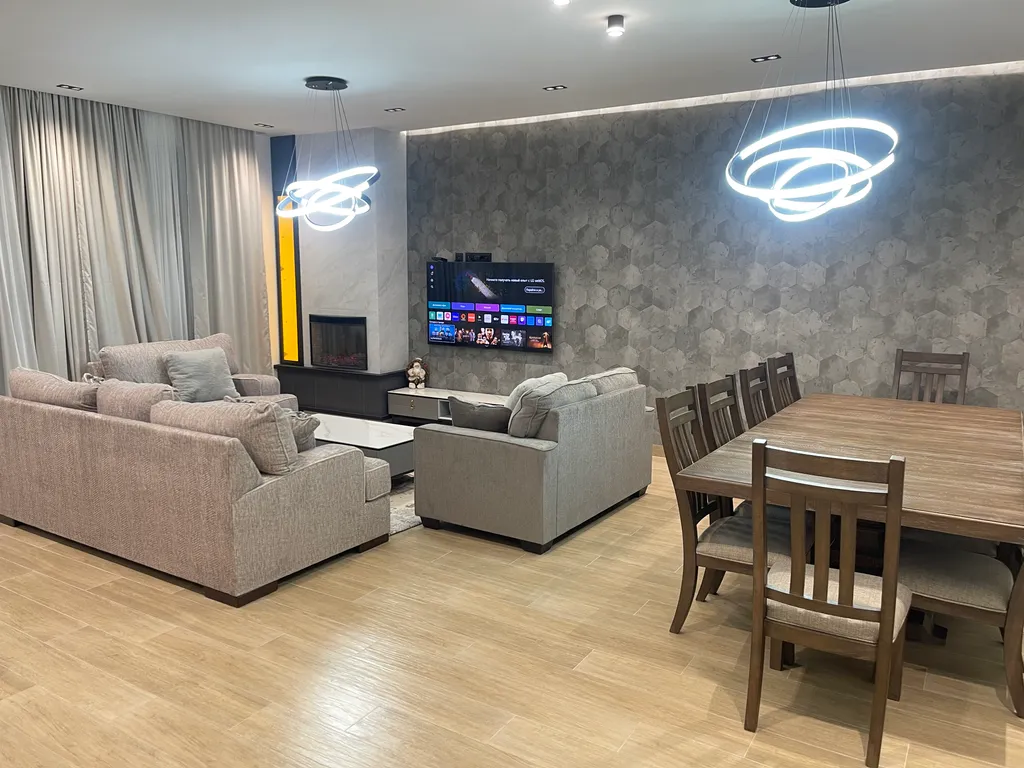 Роскошная вилла с бассейном и с видом на Арарат