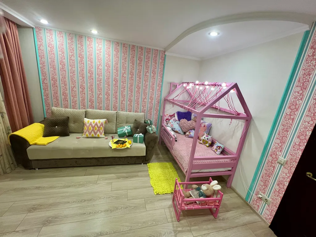 Трехкомнатная квартира у клиники Фёдорова