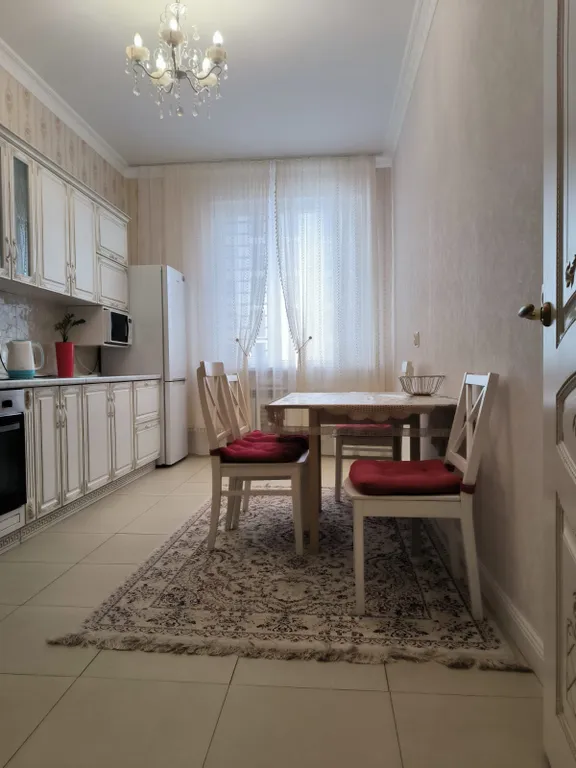 Уютная 2-комнатная квартира возле ТРЦ Mega Silk Way — аренда посуточно в Астана (Нур-Султан)