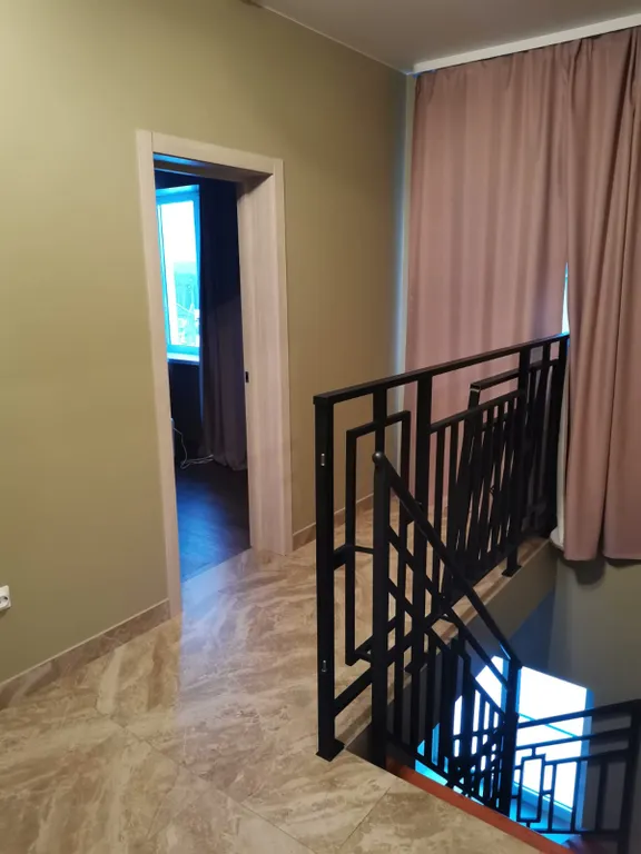 7-комнатный Дом