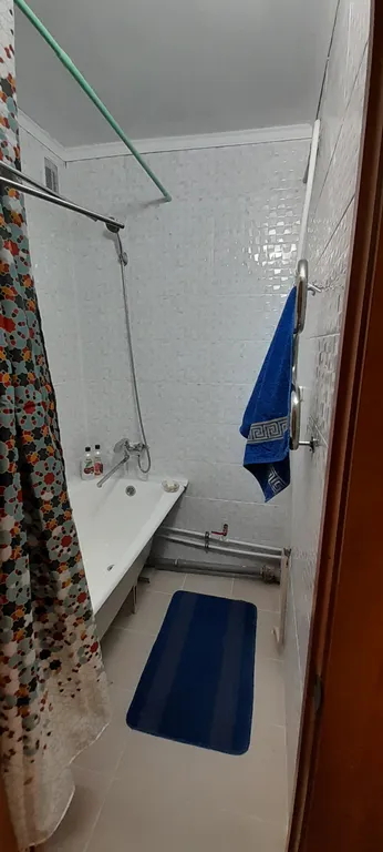 Квартира возле площади Праздничная