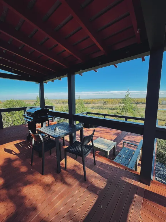 Коттедж с увеличенной террасой