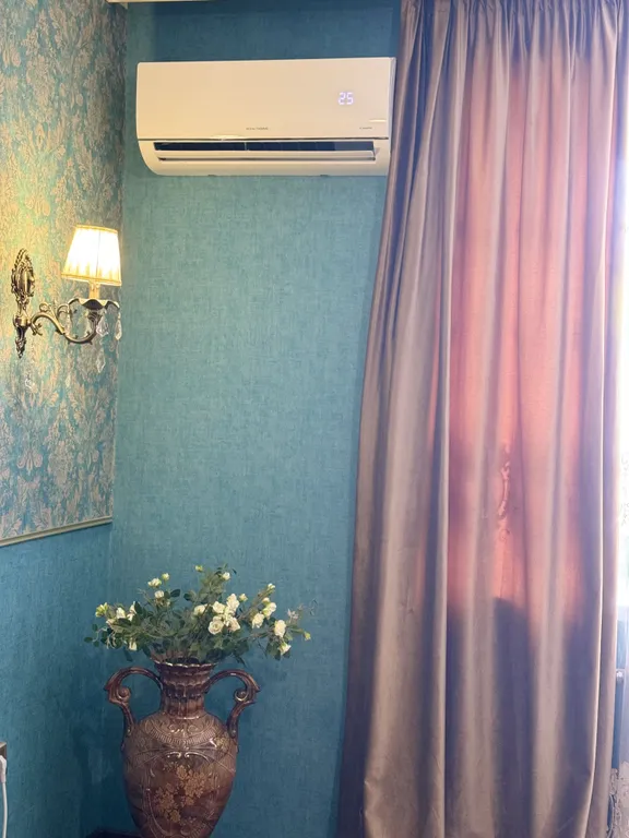 Уютная квартира с обустроенным балконом, оставит у вас на душе тепло