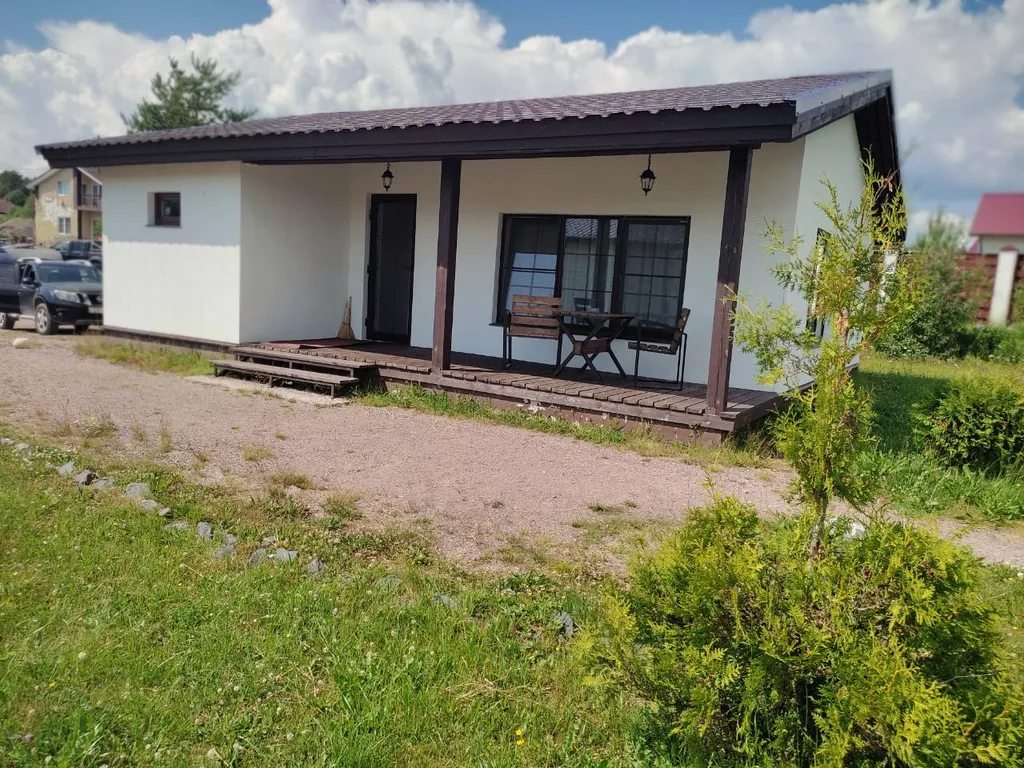 Дом с видом на залив Ладожского озера