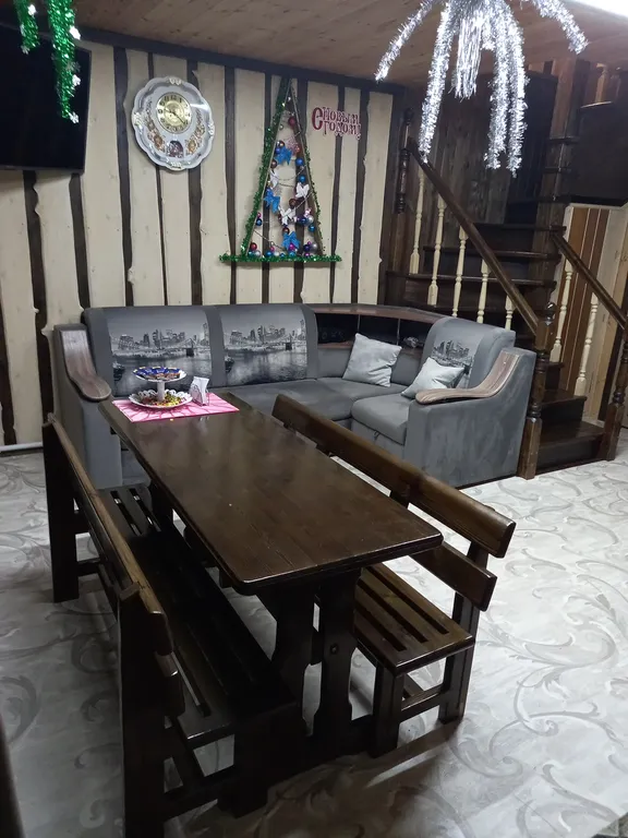 Дом из бруса, прекрасный вид на гору Зеленая