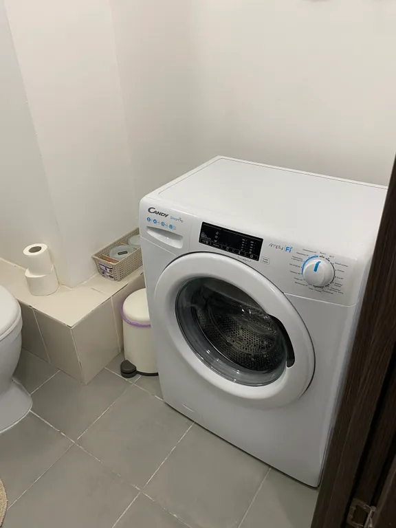 Уютная студия на набережной в центре Академического района