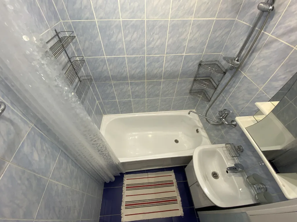 "Хочу приехать" на пл.Бабушкина 4