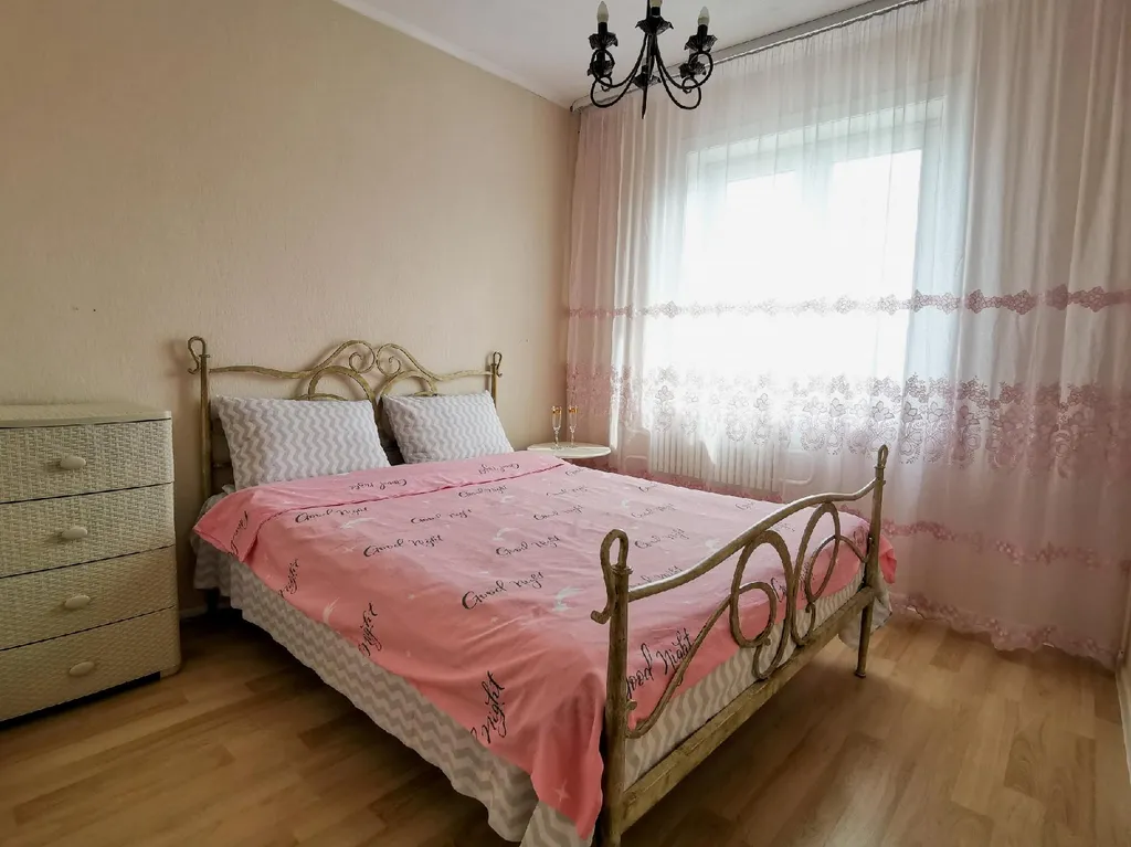 Трехкомнатная квартира в центре с видом на горы — аренда посуточно в Южно-Сахалинск