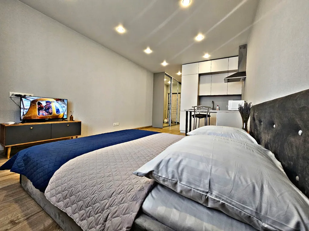 Квартира Новая современная и уютная студия в центральном районе — аренда посуточно в Тула