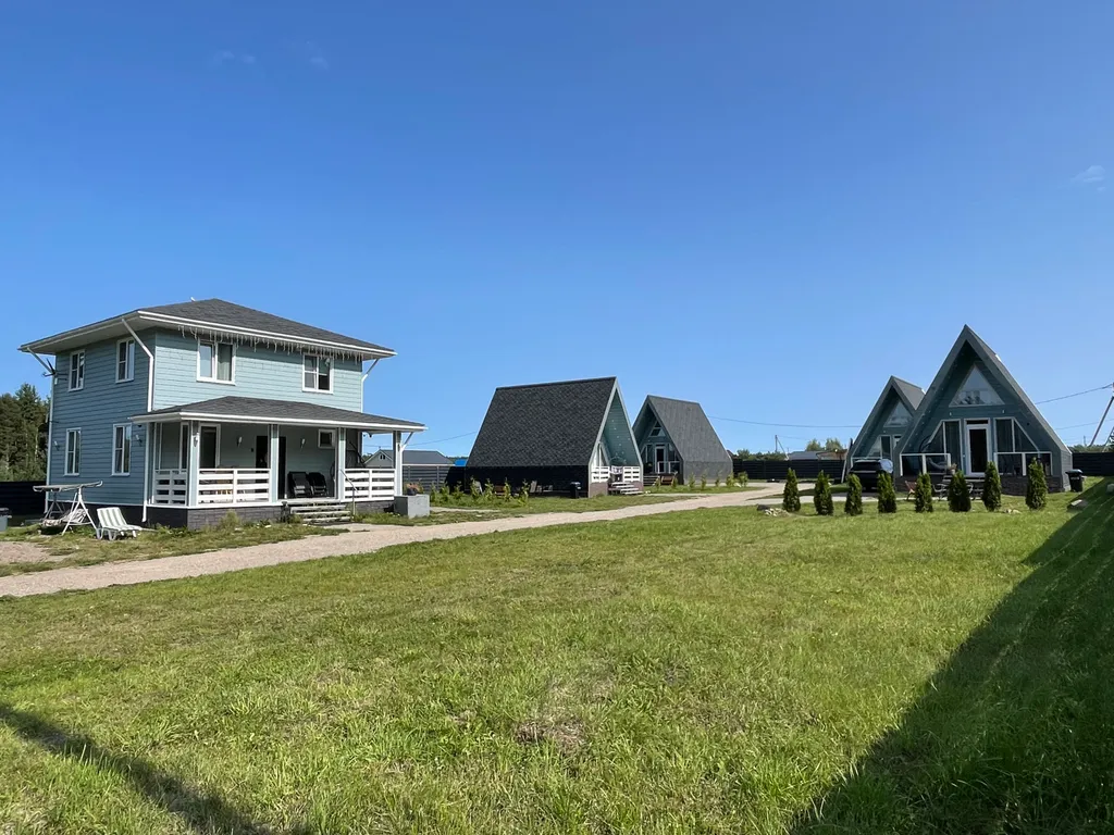 Коттедж Уютный дом аттик А-фрейм у Снетковского озера — Ларионово