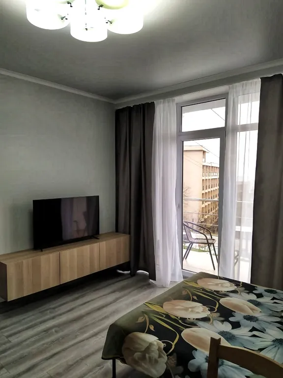 Уютная квартира-студия в городе Ялта с видом на море