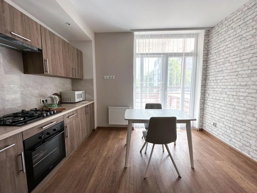 Квартира 2-комнатная Квартира — Калининград