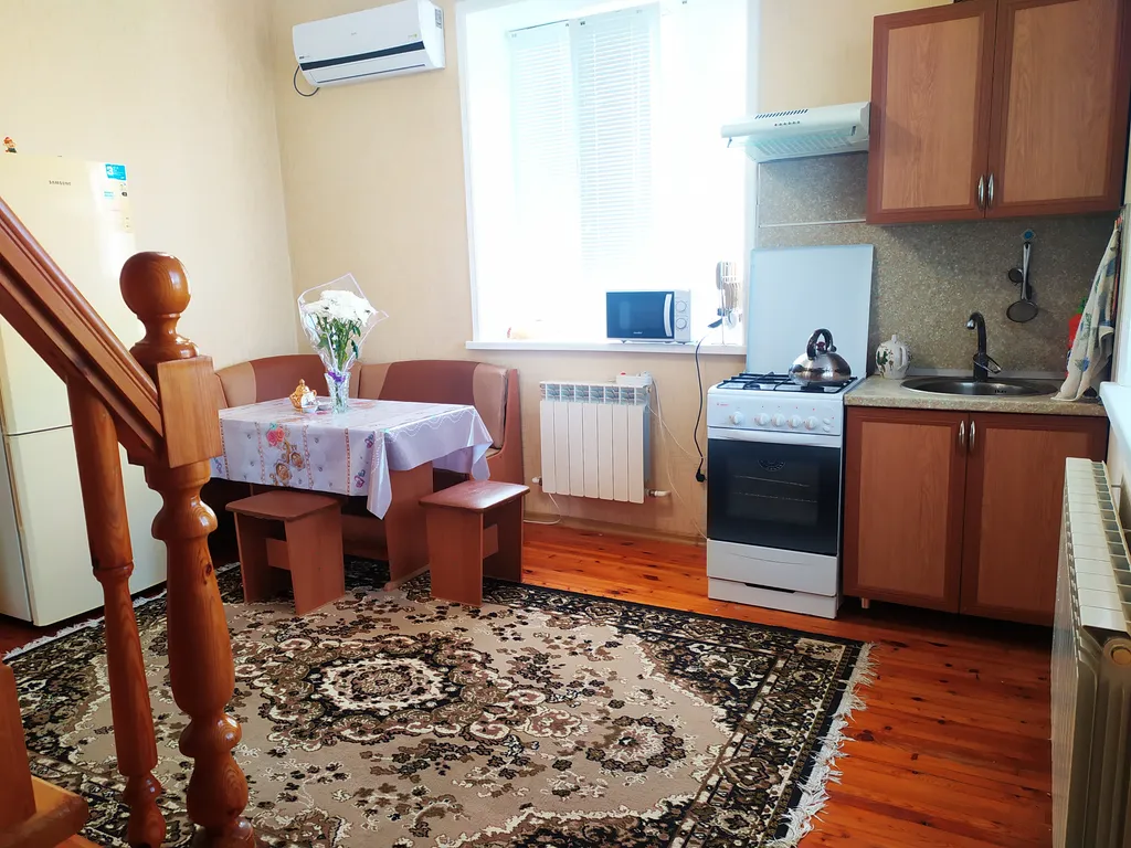 Дом в близи городского пляжа на побережье