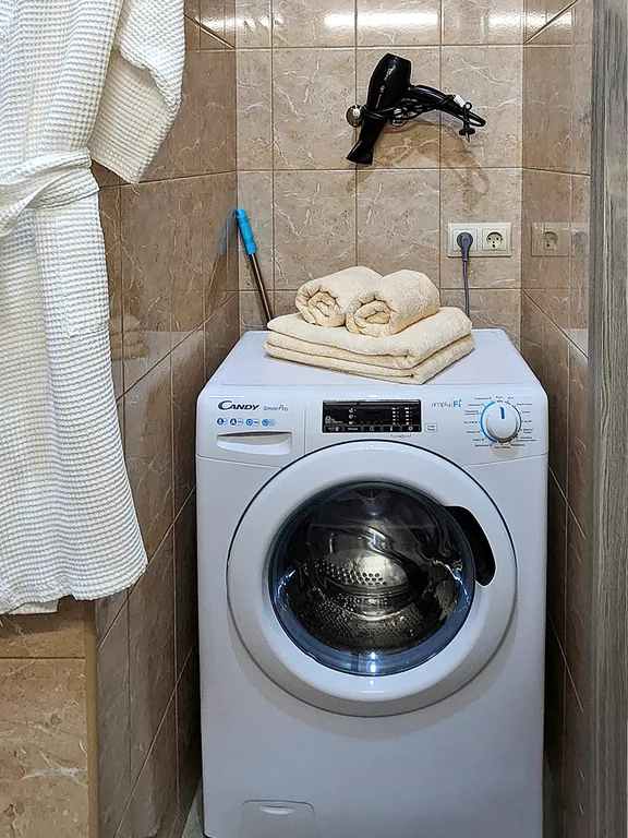 William Morris Apartment