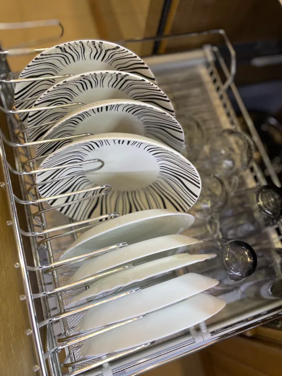 Квартира Уютная квартира в самом центре города, с видом на парк вокруг света — Омск