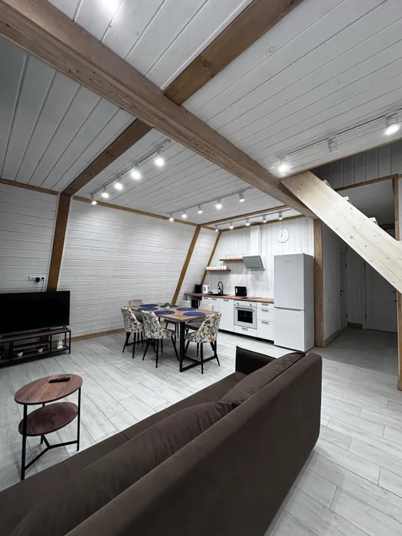 Просторный дом-треугольник Аврора