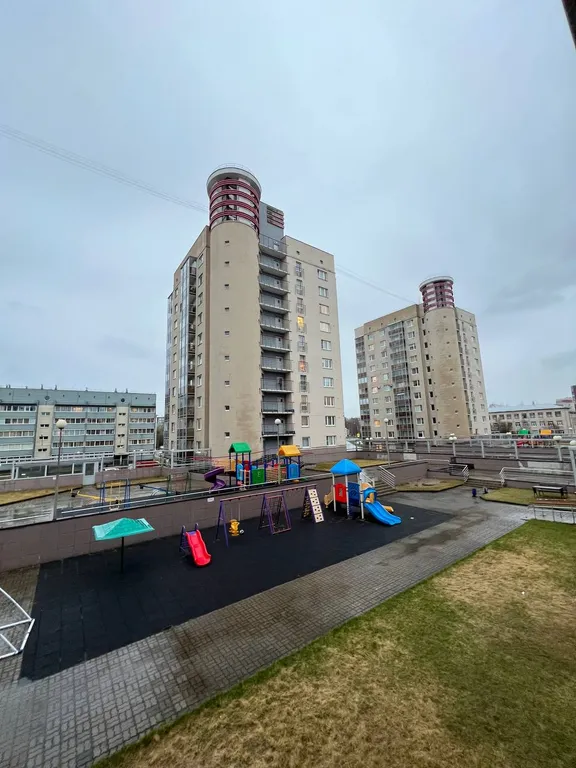 4-комнатная квартира у озера