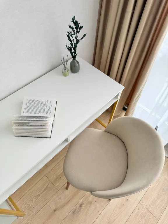 2-комнатная квартира в ЖК Скандис Озеро около ТРЦ Планета