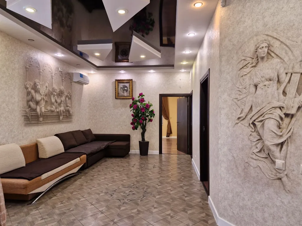 Дом посуточно с бассейном