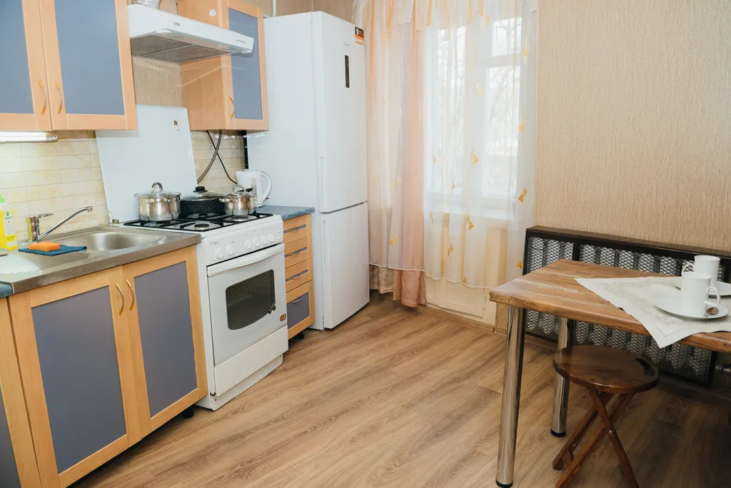 Квартира у Серебряного города