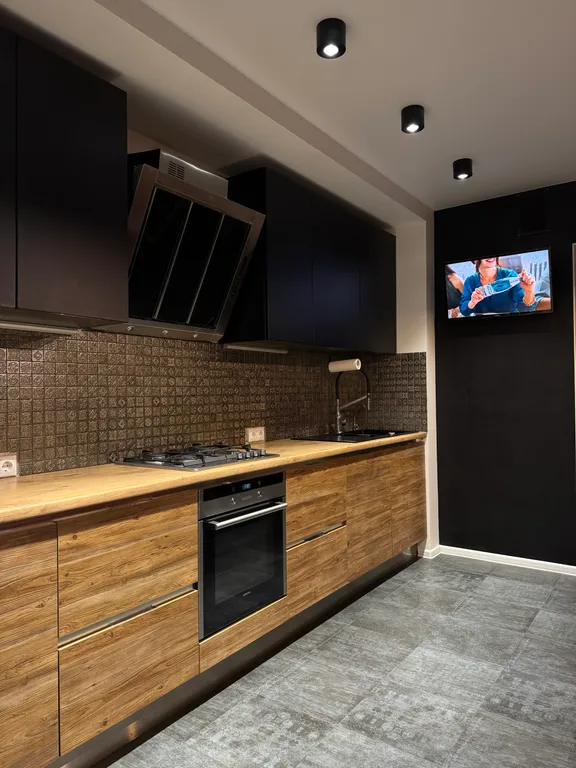 Квартира с 2 спальнями рядом с рекой Великой