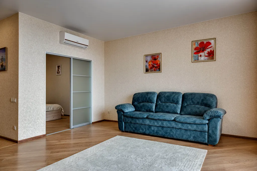 Две спальни и гостиная, вид на море