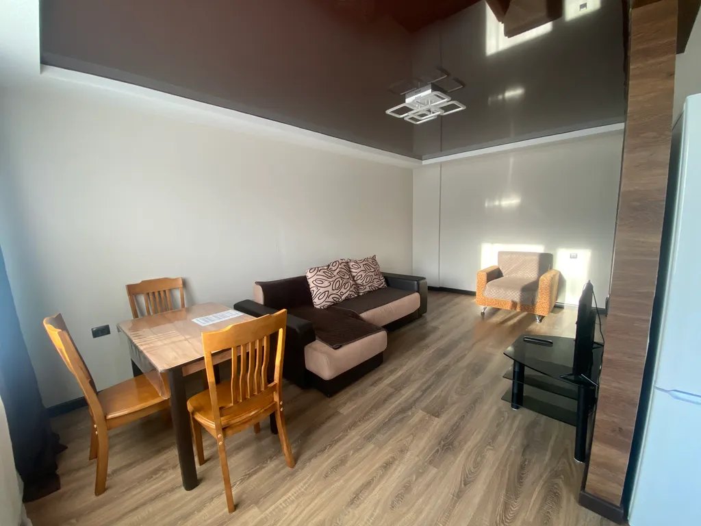 2-комнатная квартира с отличным ремонтом