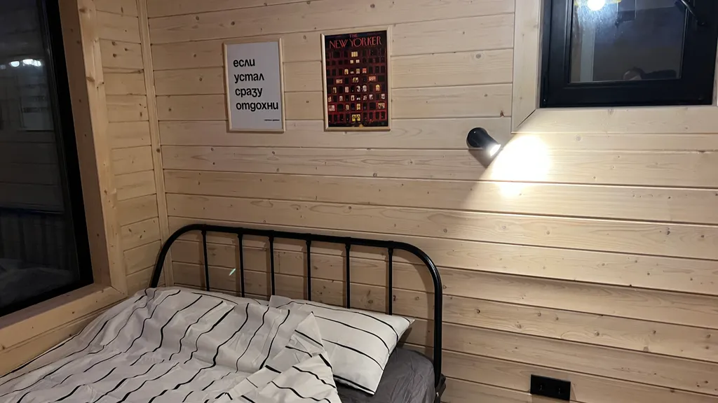 Коттедж Уютный домик на берегу озера 50 м² — Санкт-Петербург