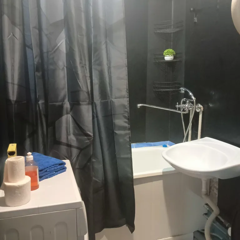 1-кмн. кв. рядом Иркутский диагностический центр, универ,онкодиспансер