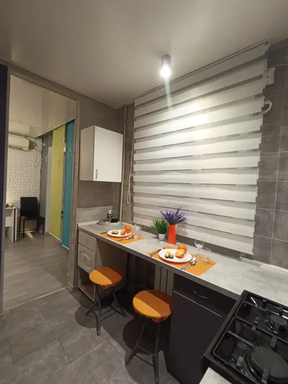 Трёхкомнатная квартира в центре  Приморского района