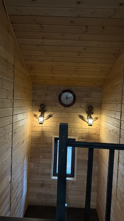 6-комнатный Дом